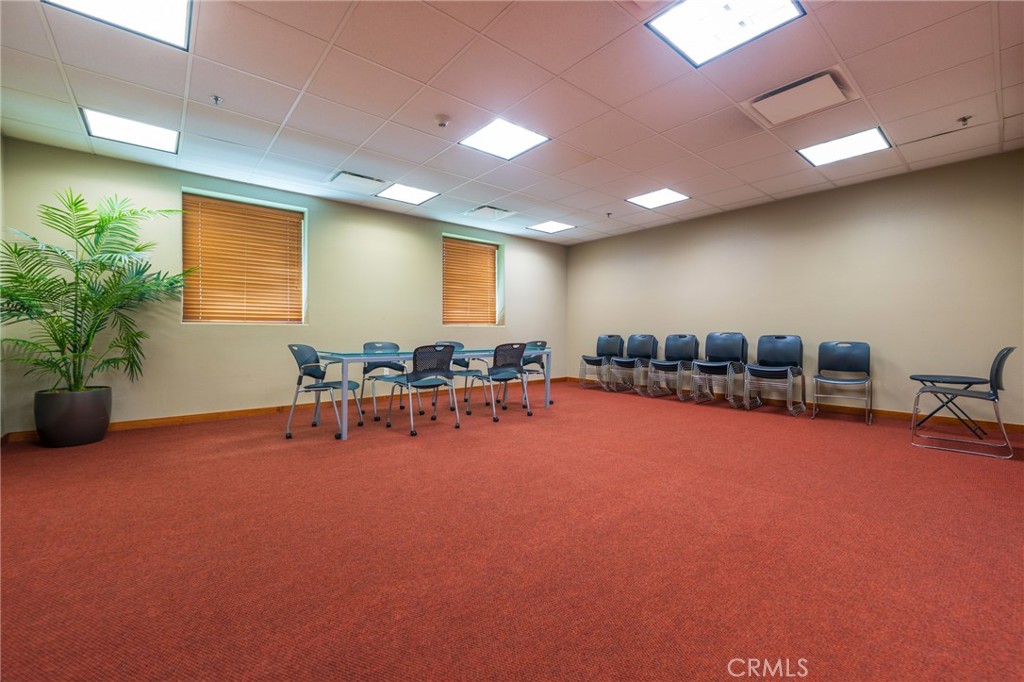 4050 Glencoe Avenue 422