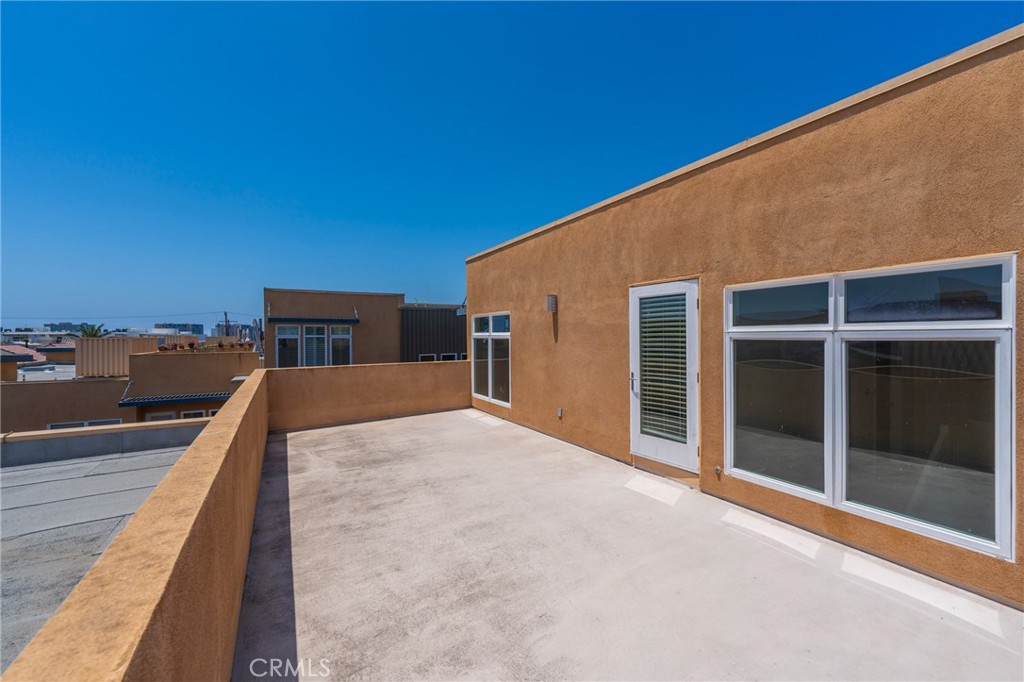 4050 Glencoe Avenue 422