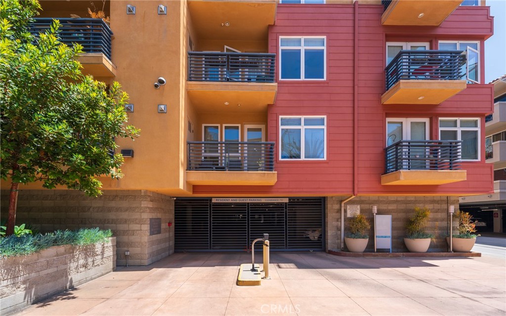 4050 Glencoe Avenue 422