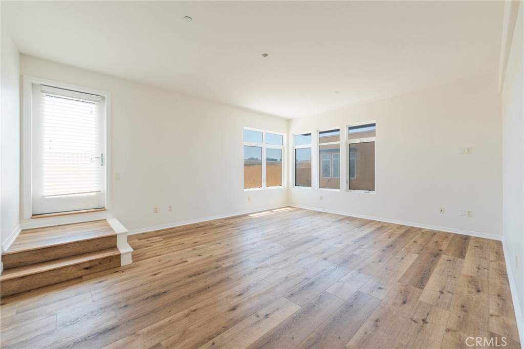 4050 Glencoe Avenue 422