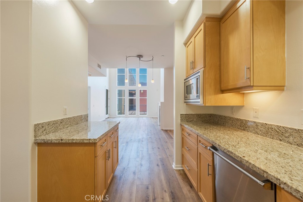 4050 Glencoe Avenue 422