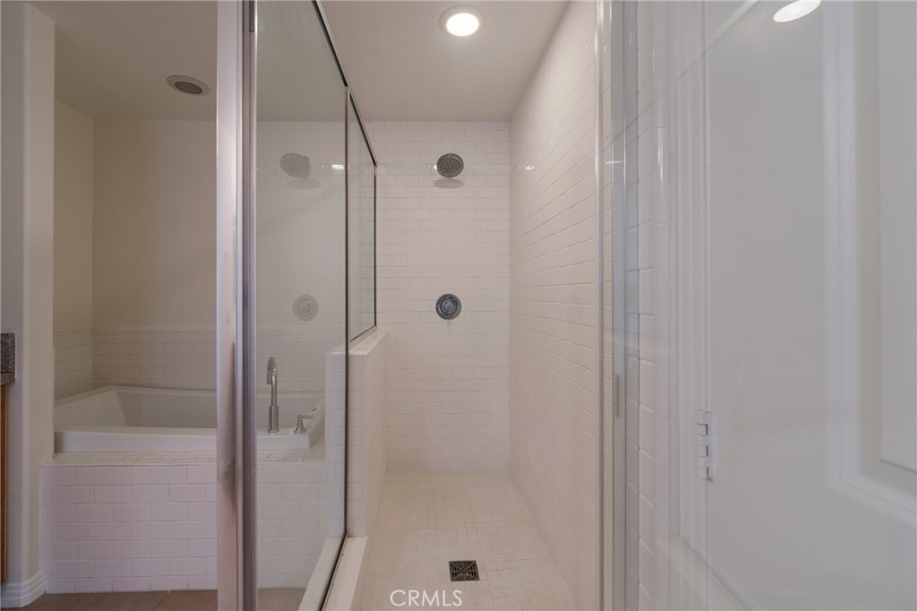 4050 Glencoe Avenue 422