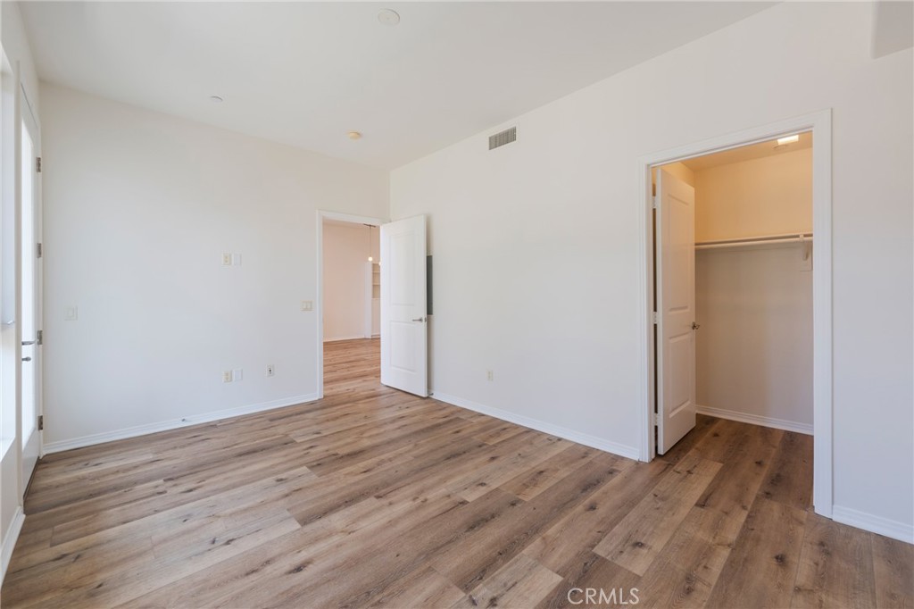 4050 Glencoe Avenue 422