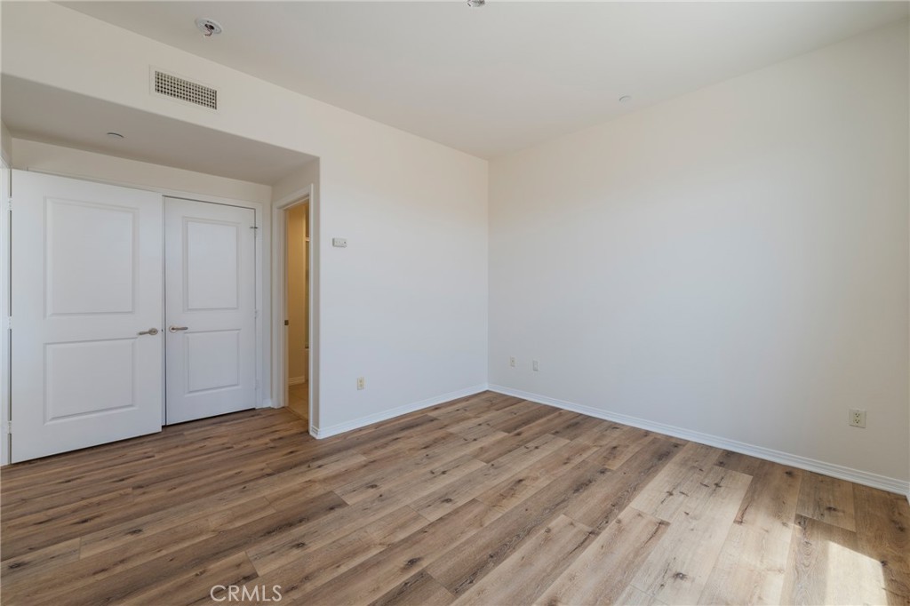 4050 Glencoe Avenue 422