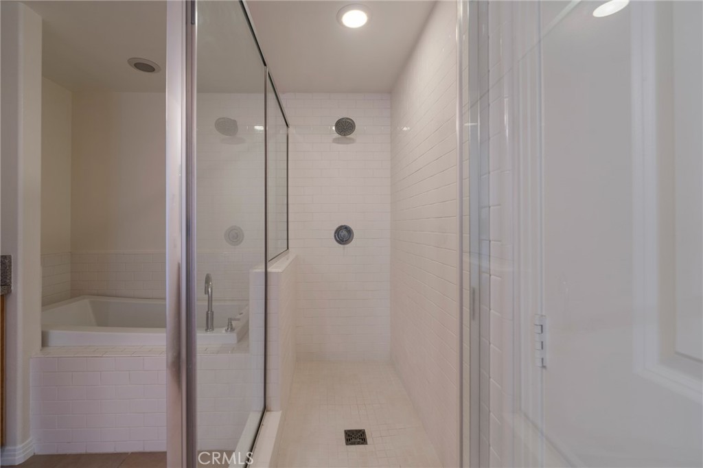 4050 Glencoe Avenue 422