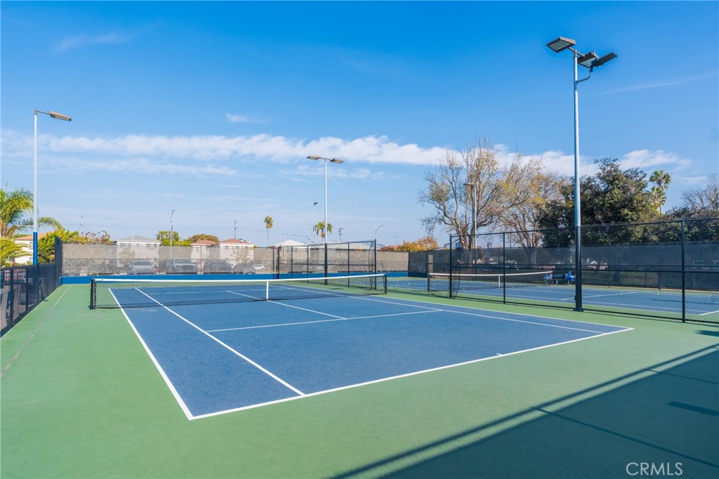 7100 La Tijera Boulevard D101