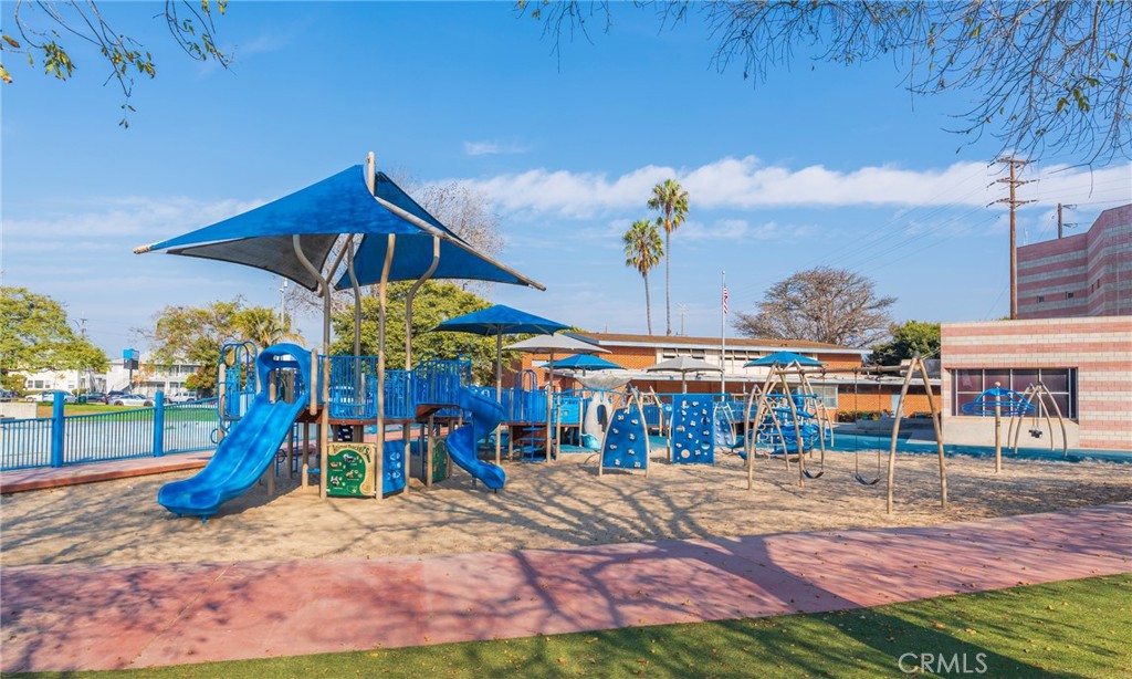 7100 La Tijera Boulevard D101