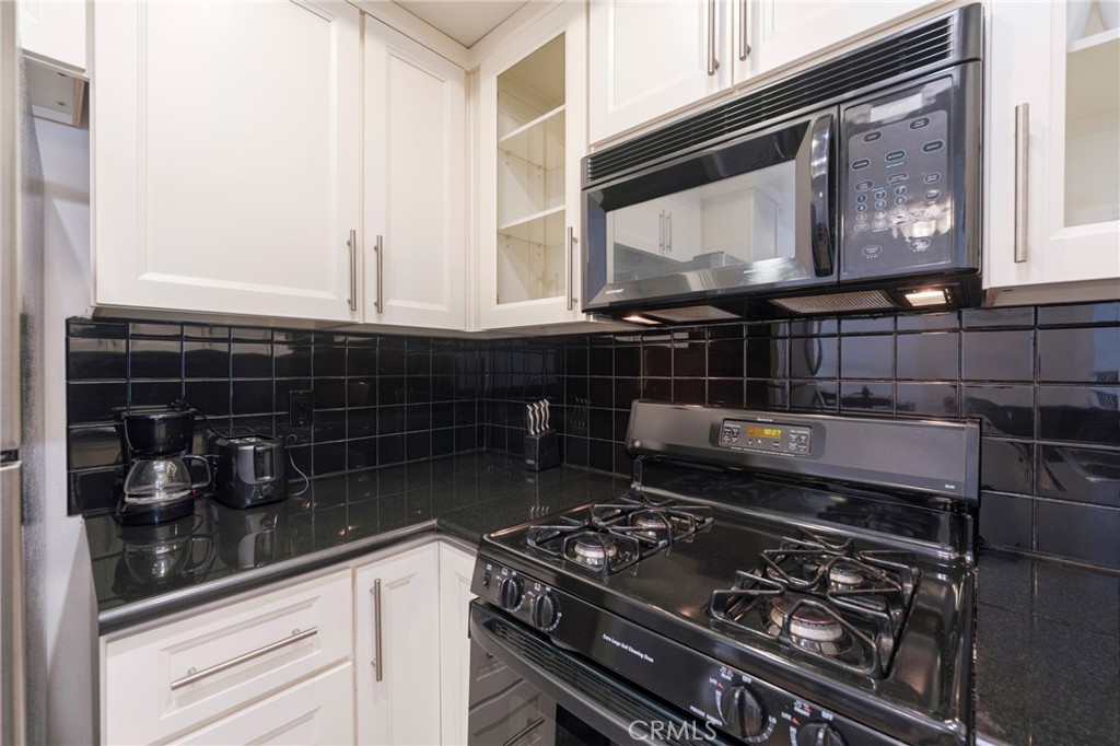 7100 La Tijera Boulevard D101