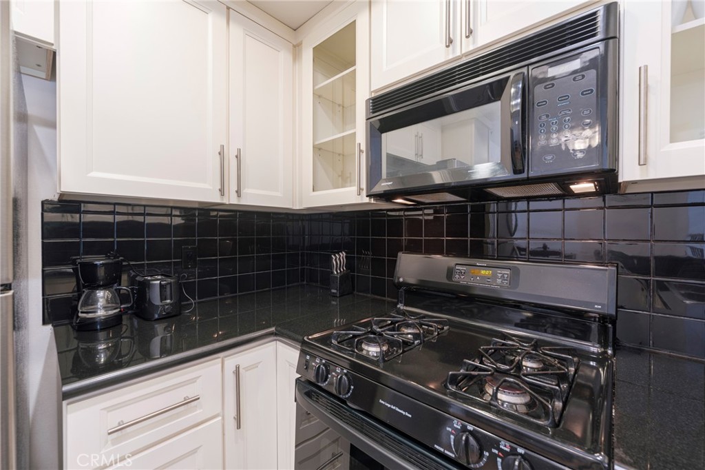 7100 La Tijera Boulevard D101