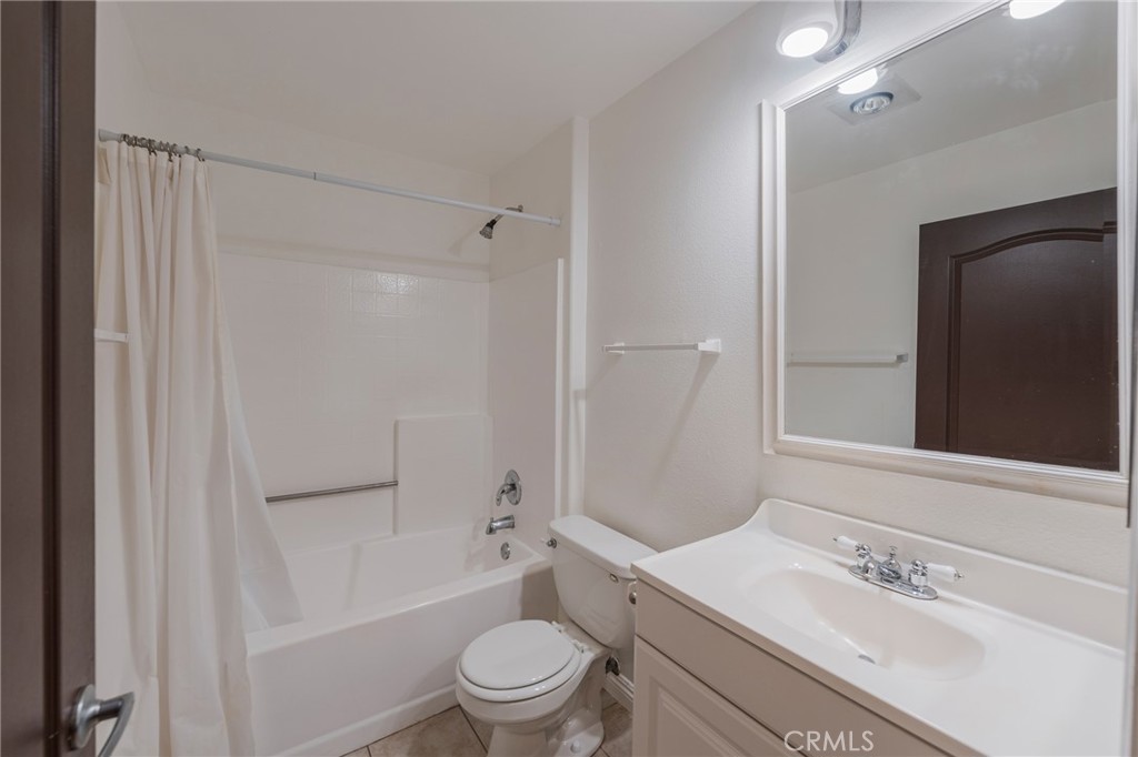 7100 La Tijera Boulevard D101