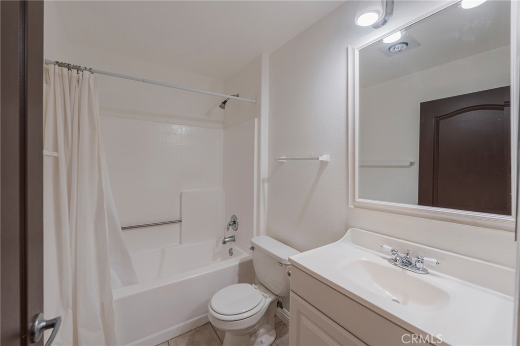 7100 La Tijera Boulevard D101