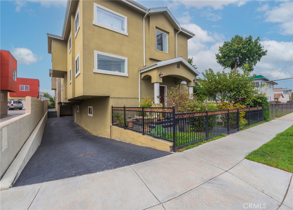 11963 Manor Drive B