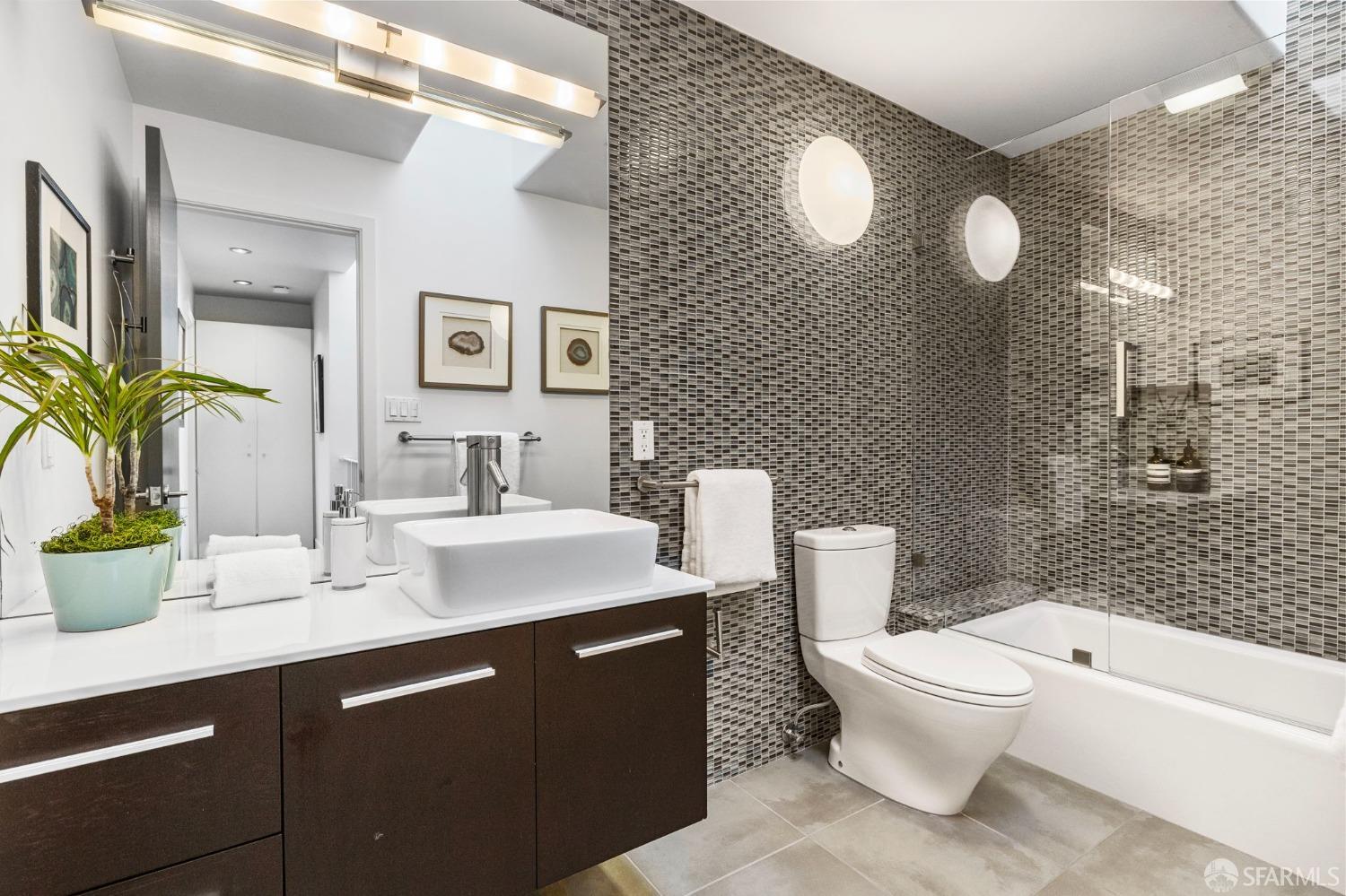 365 Franconia Street