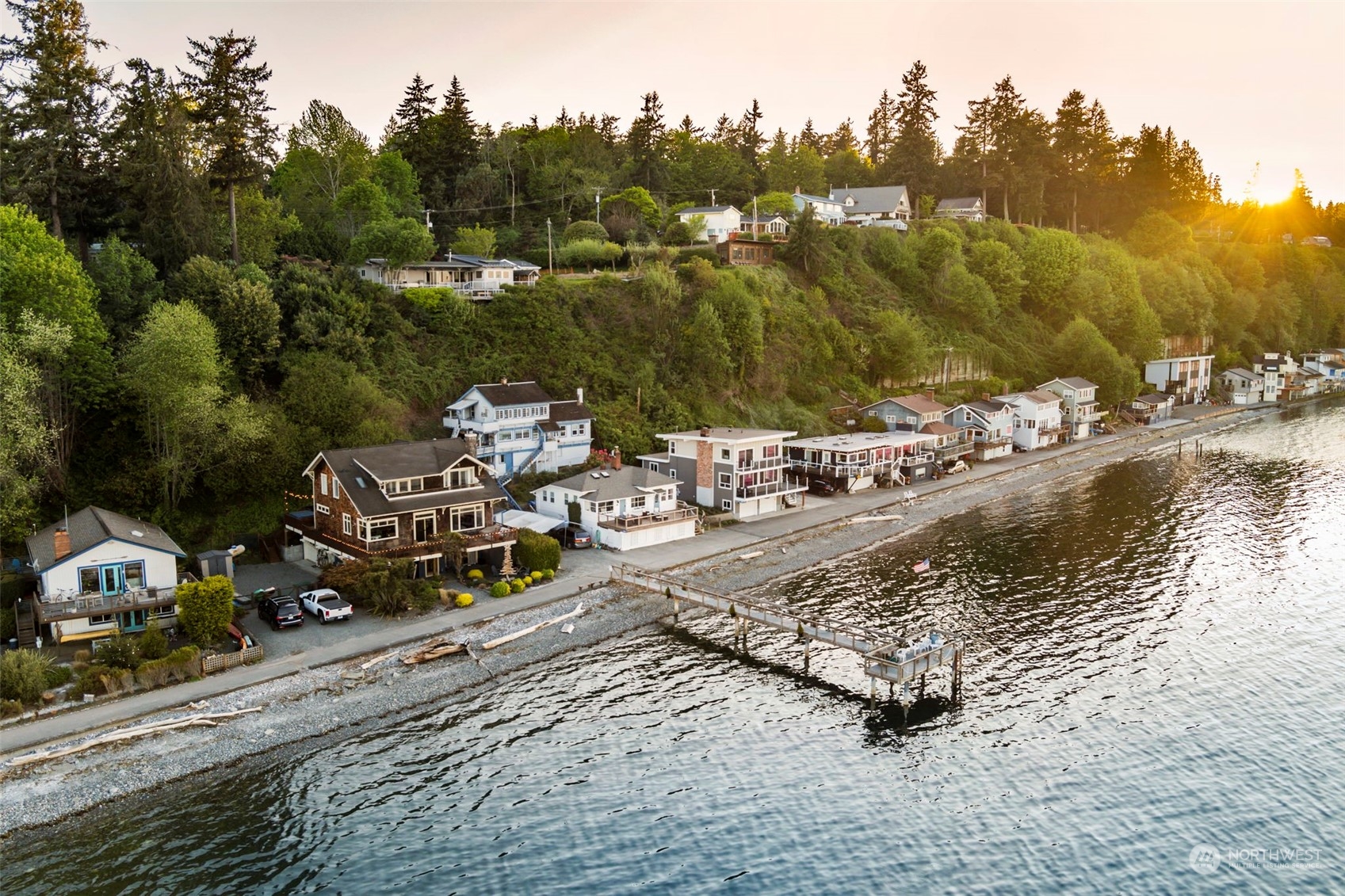 11003 Rolling Bay Walk NE