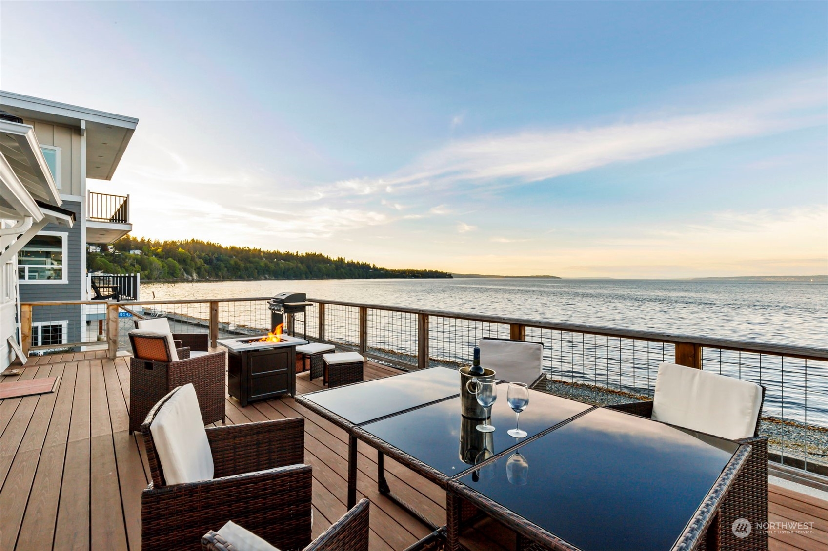 11003 Rolling Bay Walk NE