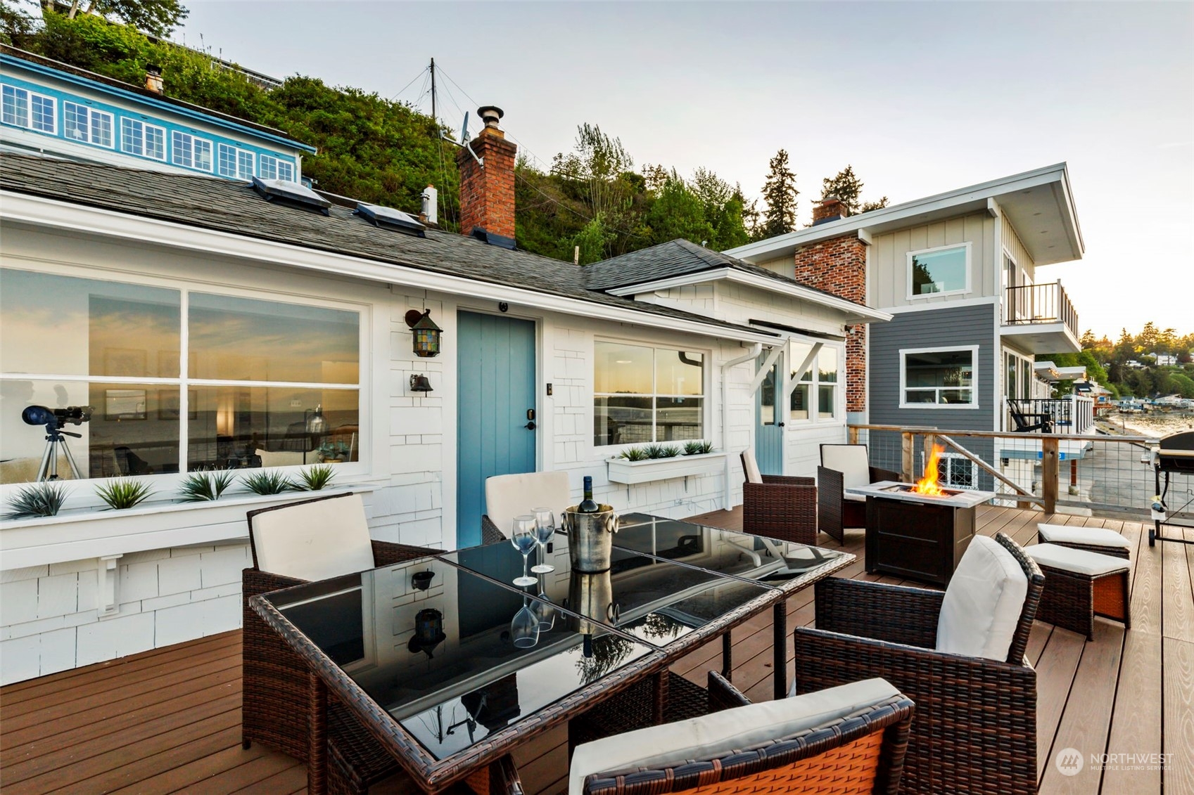 11003 Rolling Bay Walk NE