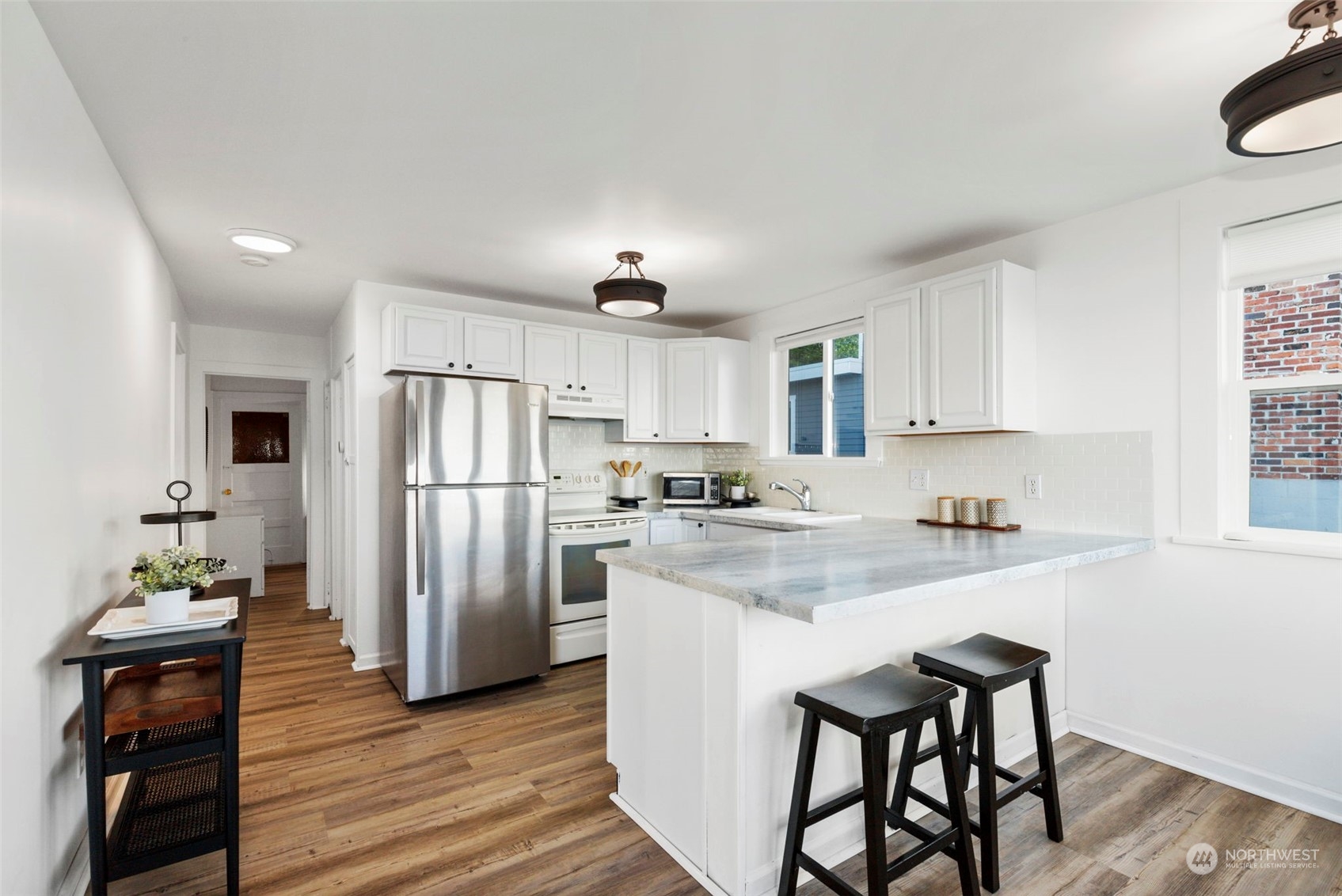 11003 Rolling Bay Walk NE