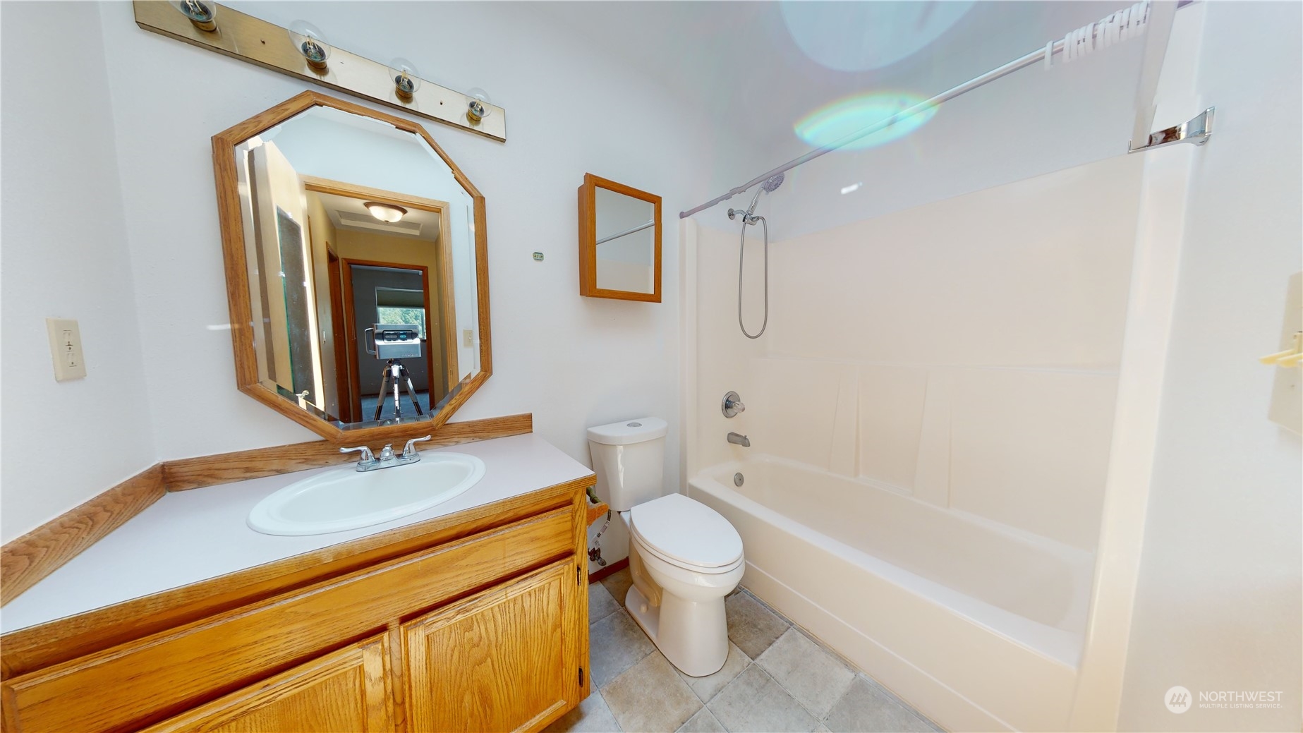 14425 Kestrel Place NE