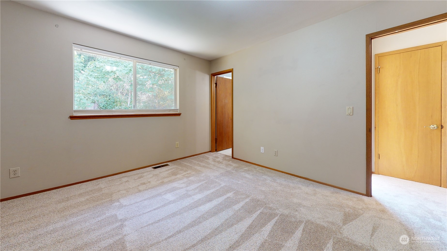 14425 Kestrel Place NE