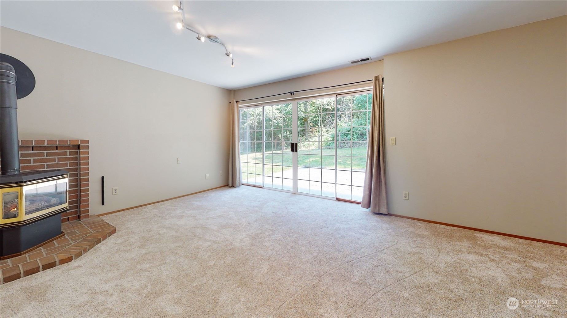 14425 Kestrel Place NE