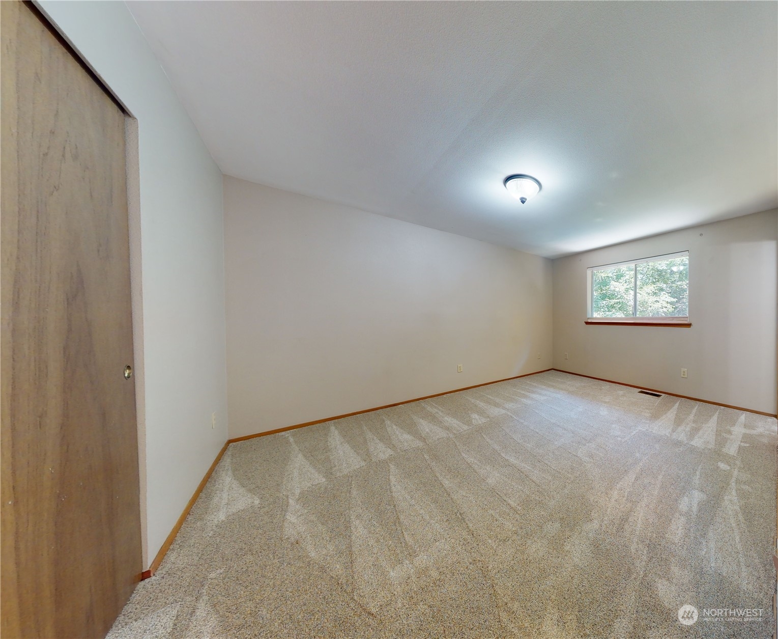 14425 Kestrel Place NE