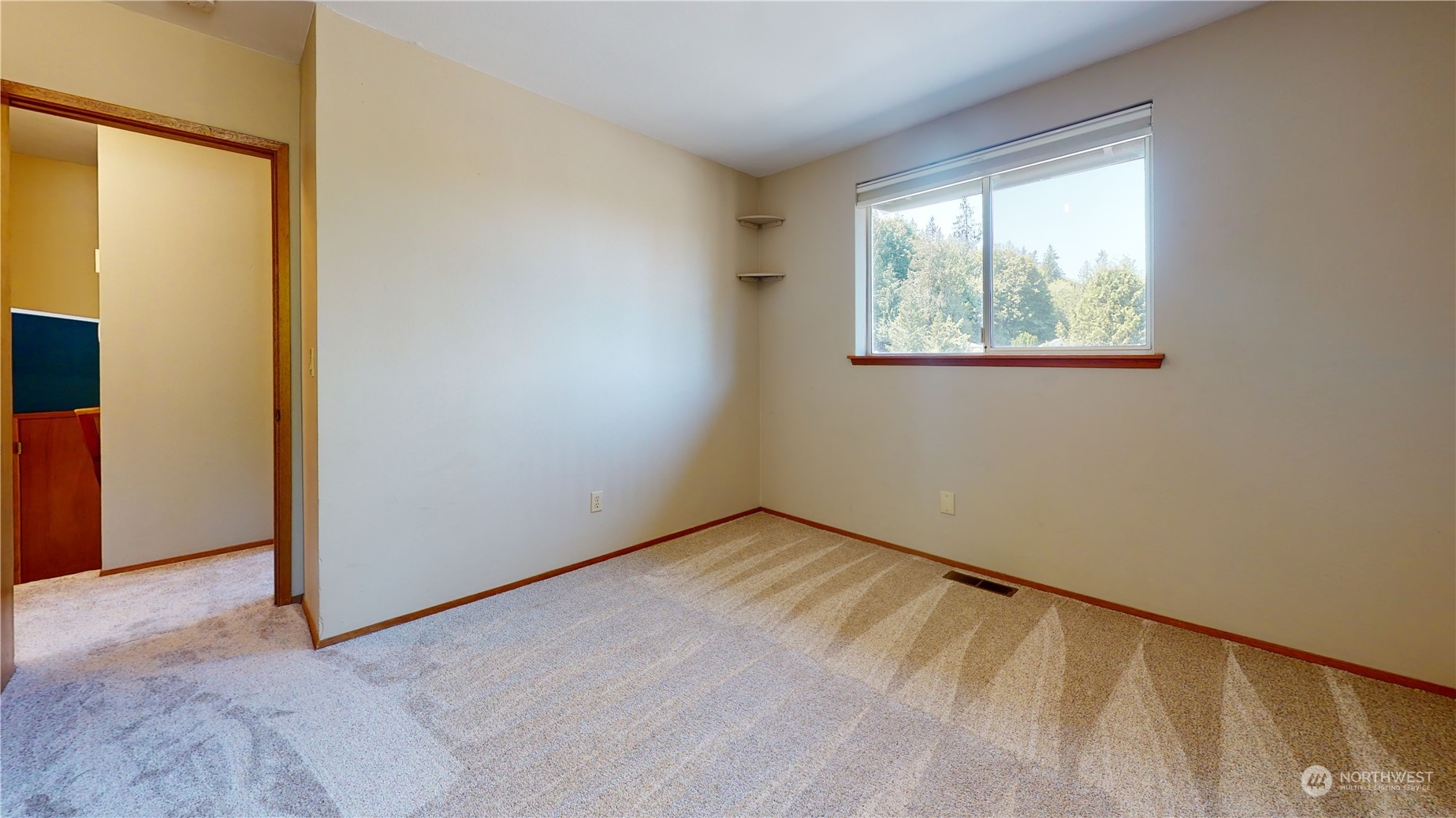 14425 Kestrel Place NE