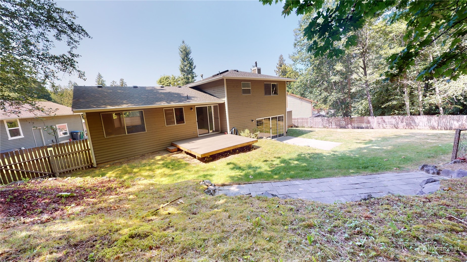 14425 Kestrel Place NE