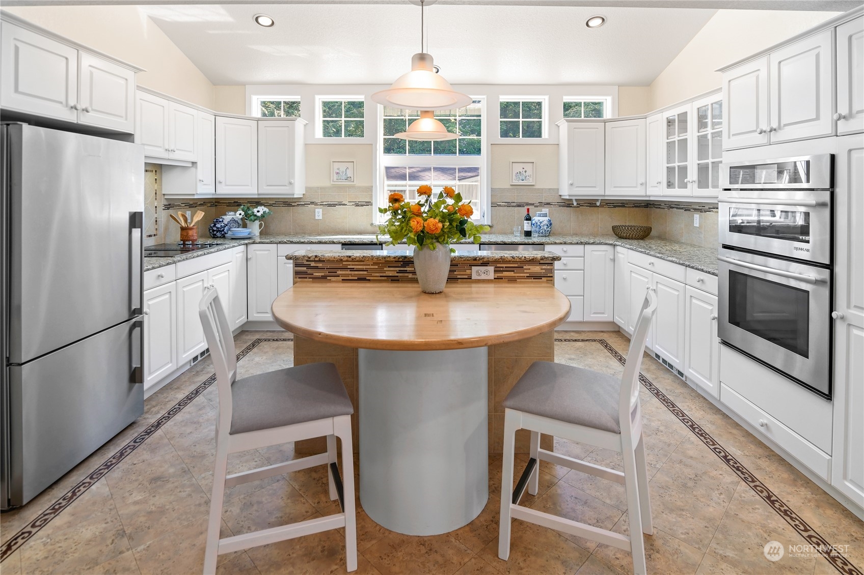 9140 Battlepoint DR NE