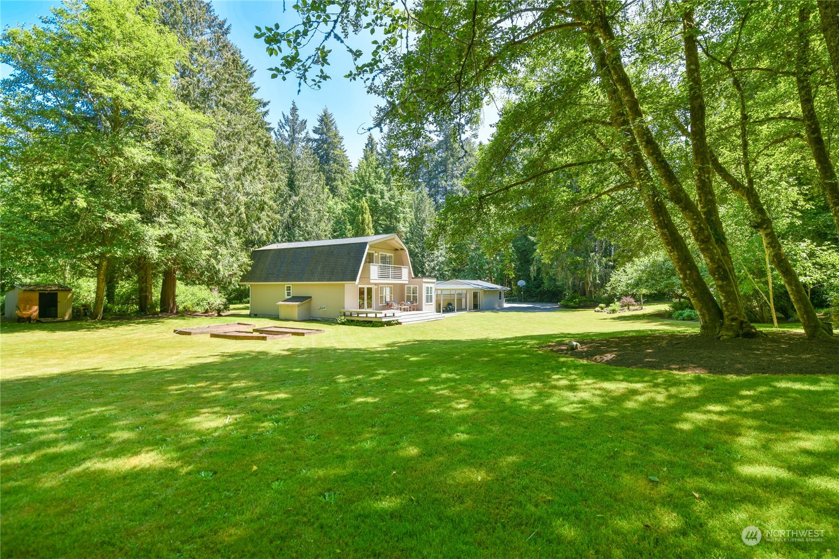 9140 Battlepoint DR NE