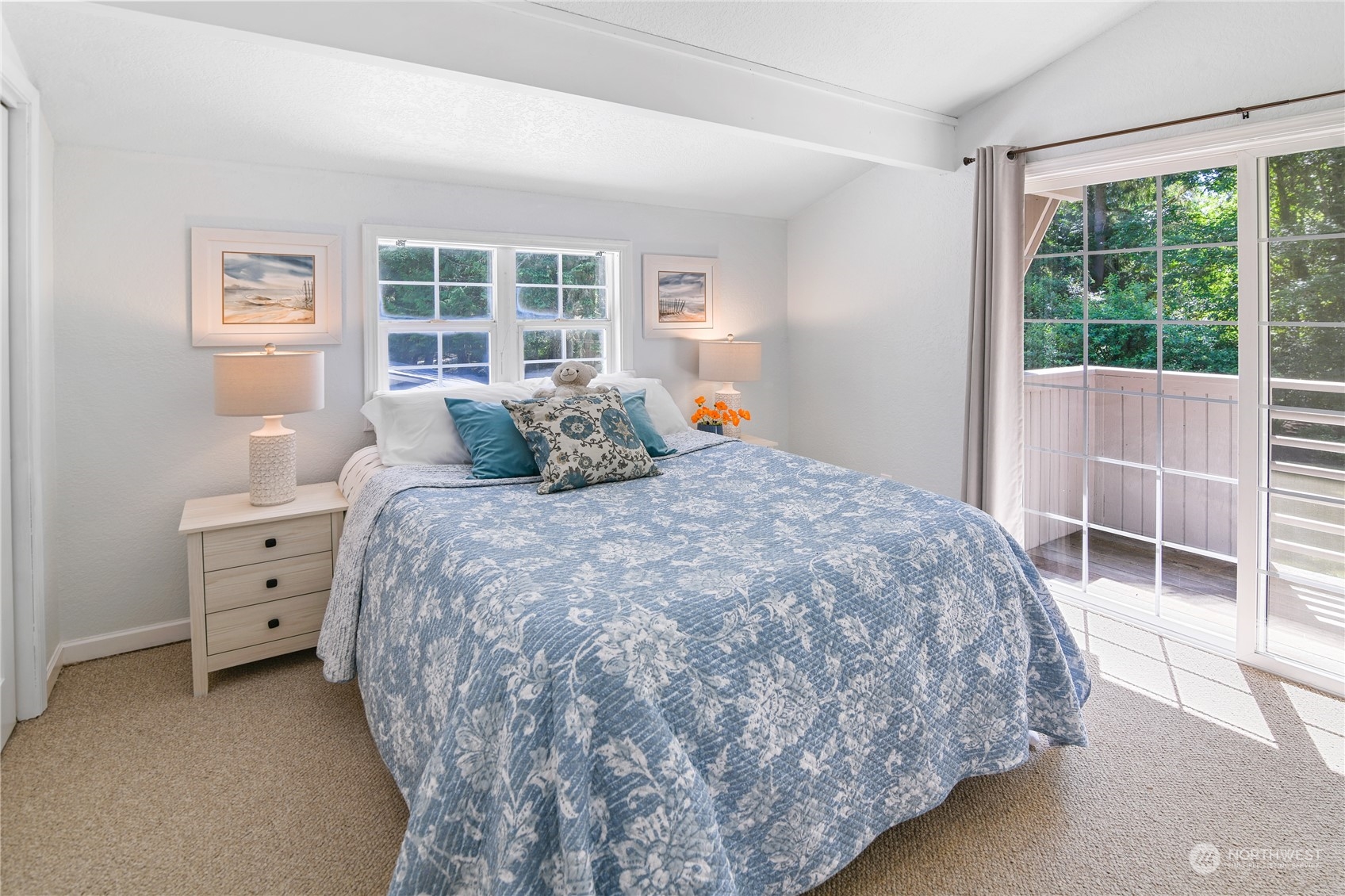 9140 Battlepoint DR NE