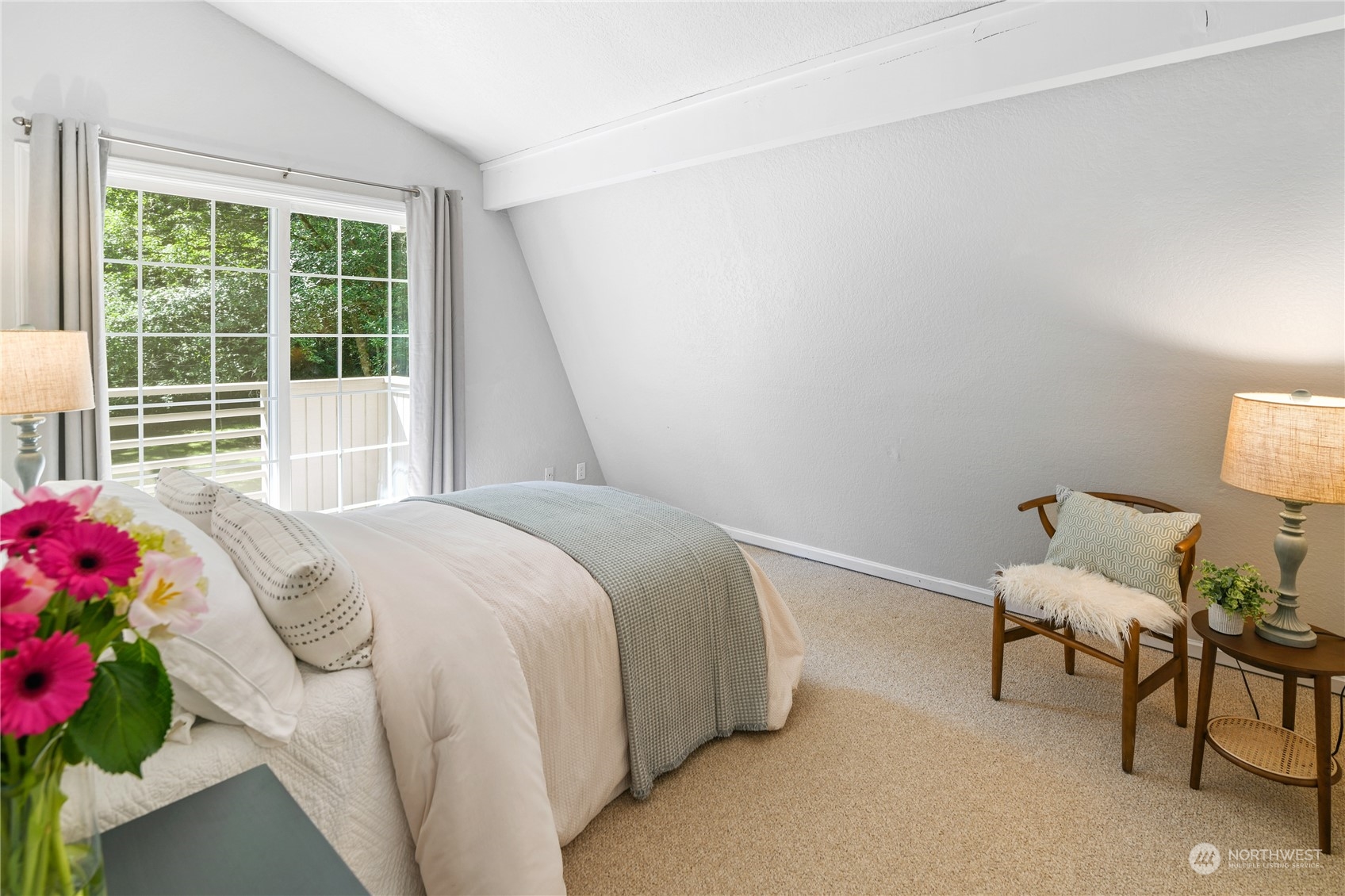 9140 Battlepoint DR NE