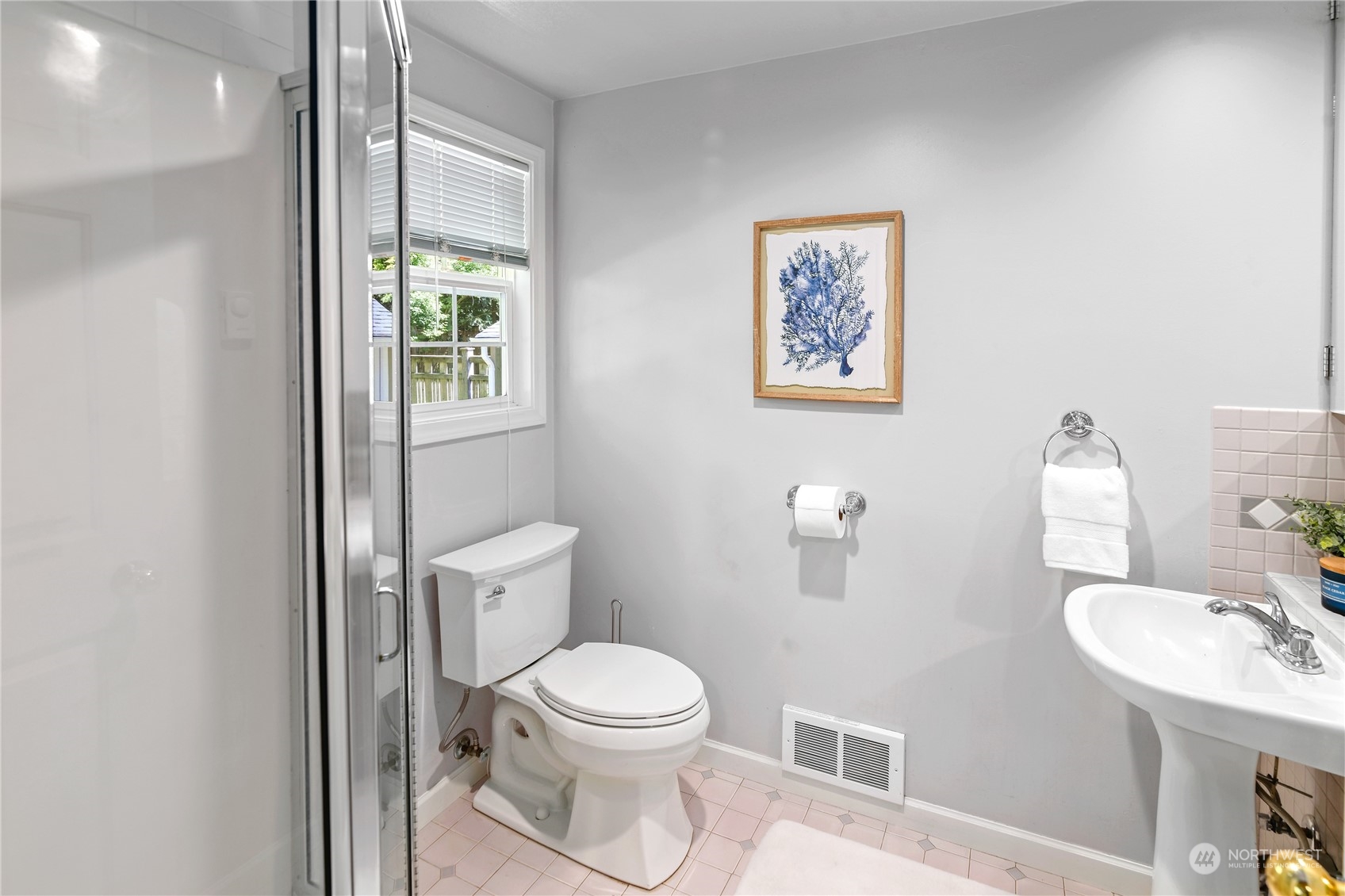 9140 Battlepoint DR NE