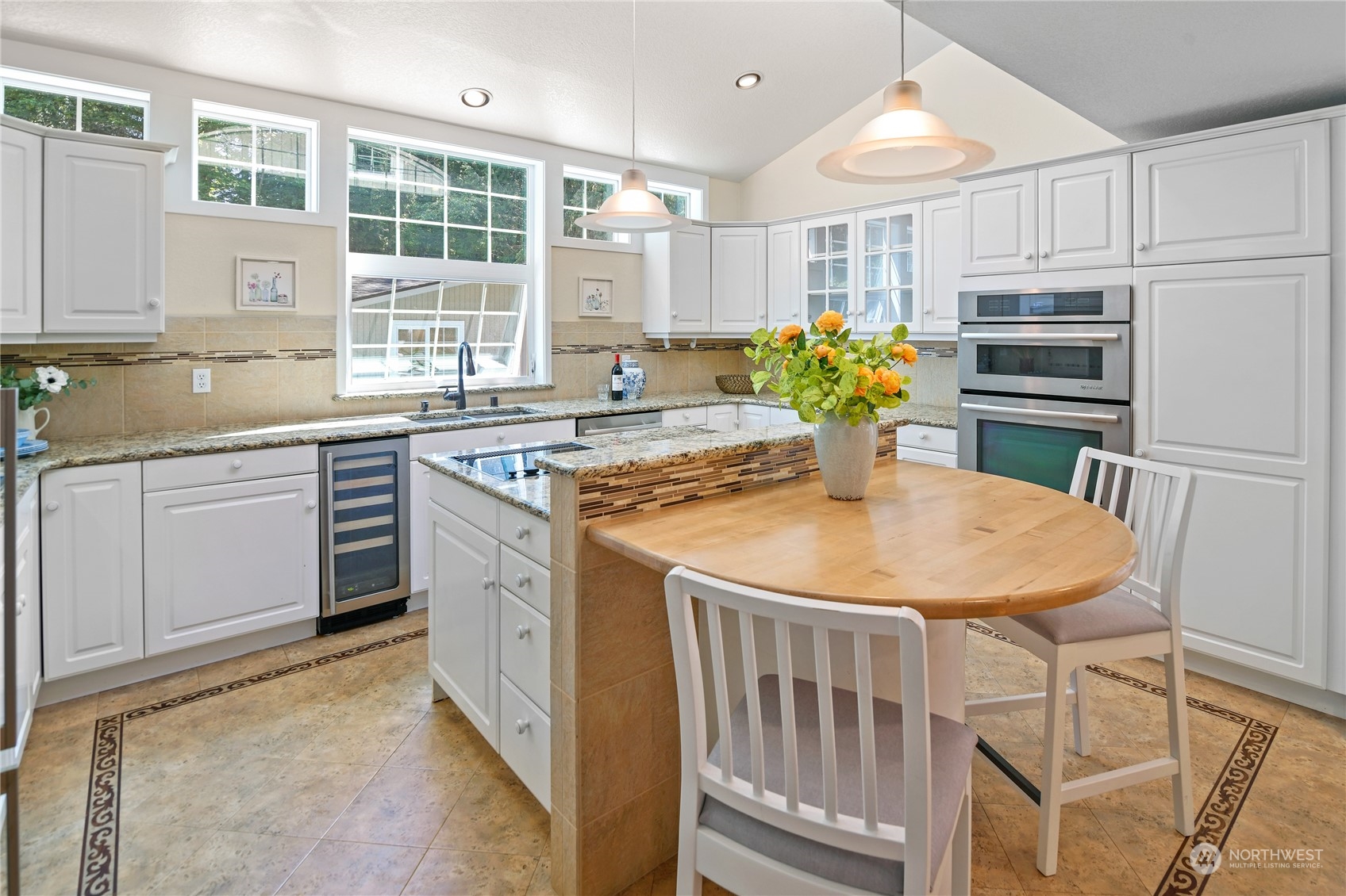 9140 Battlepoint DR NE