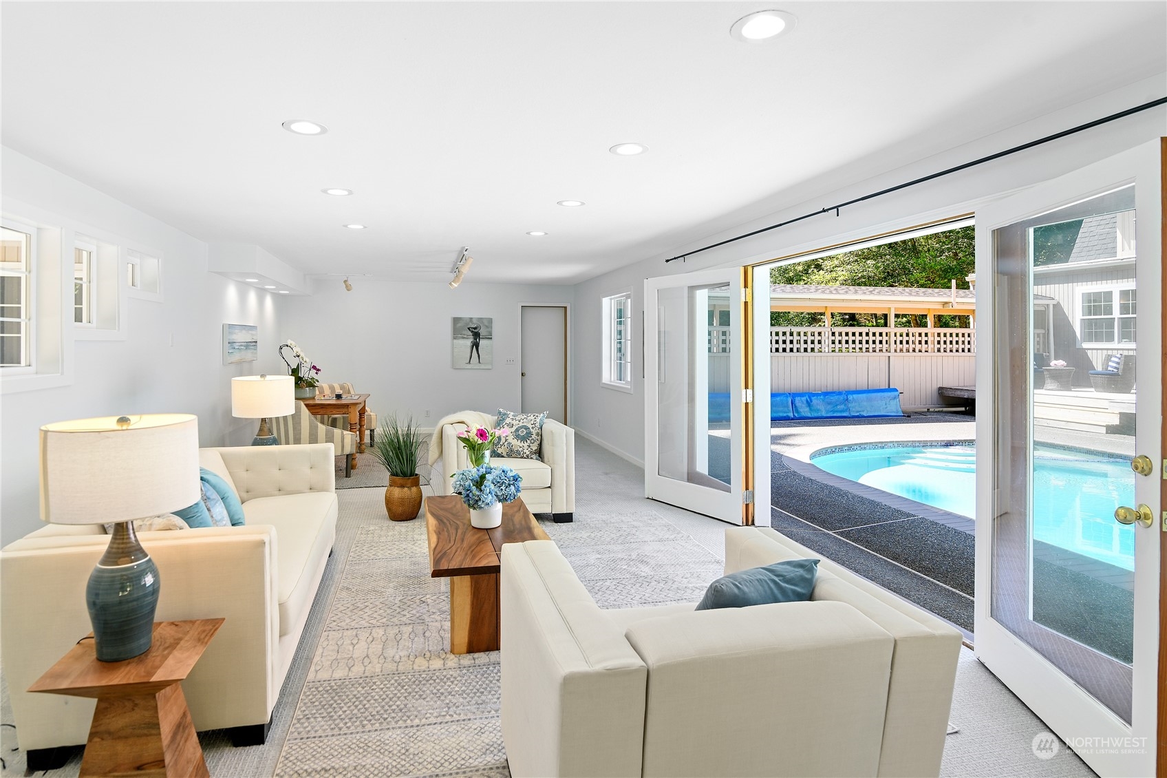 9140 Battlepoint DR NE