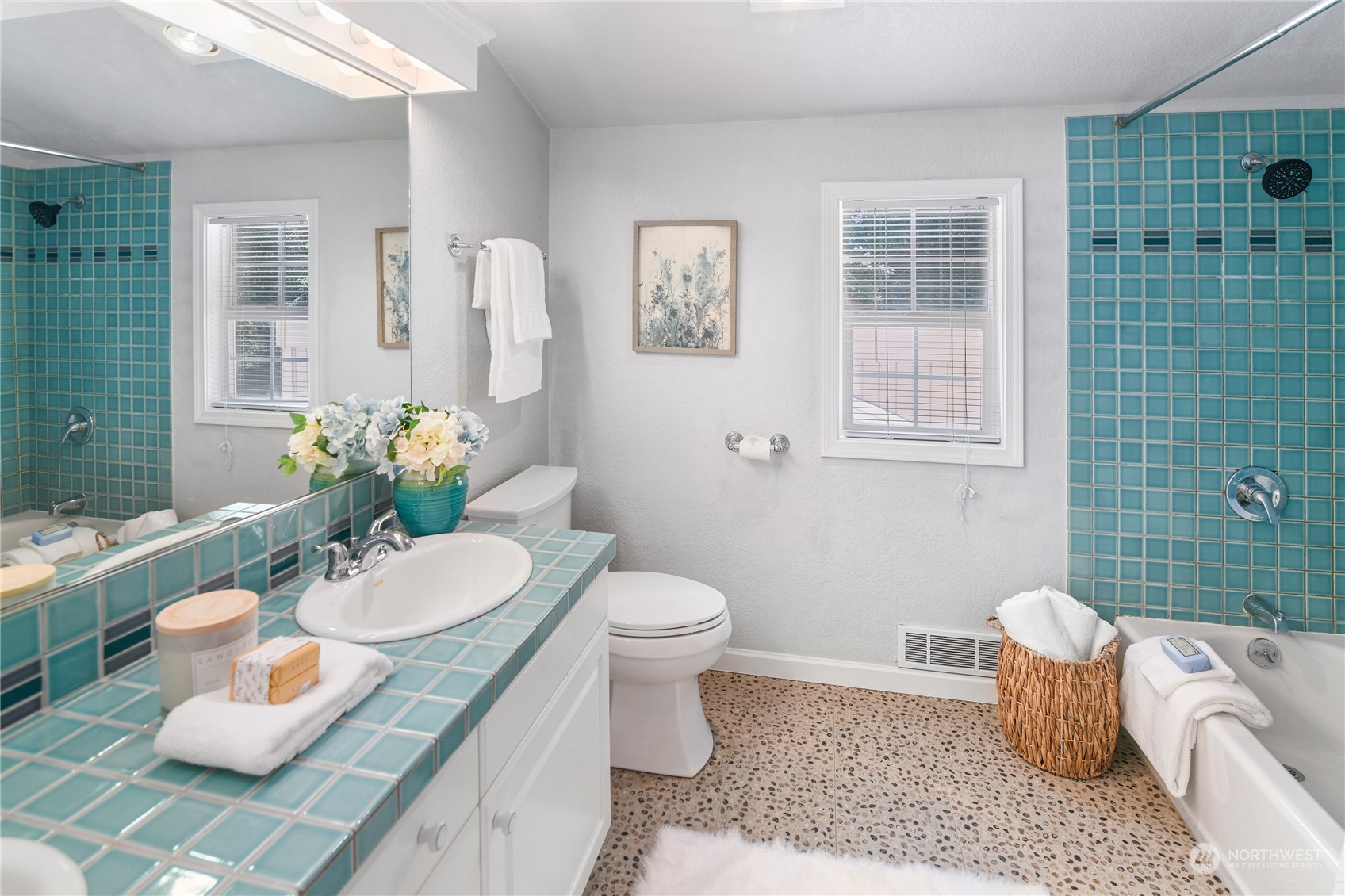 9140 Battlepoint DR NE