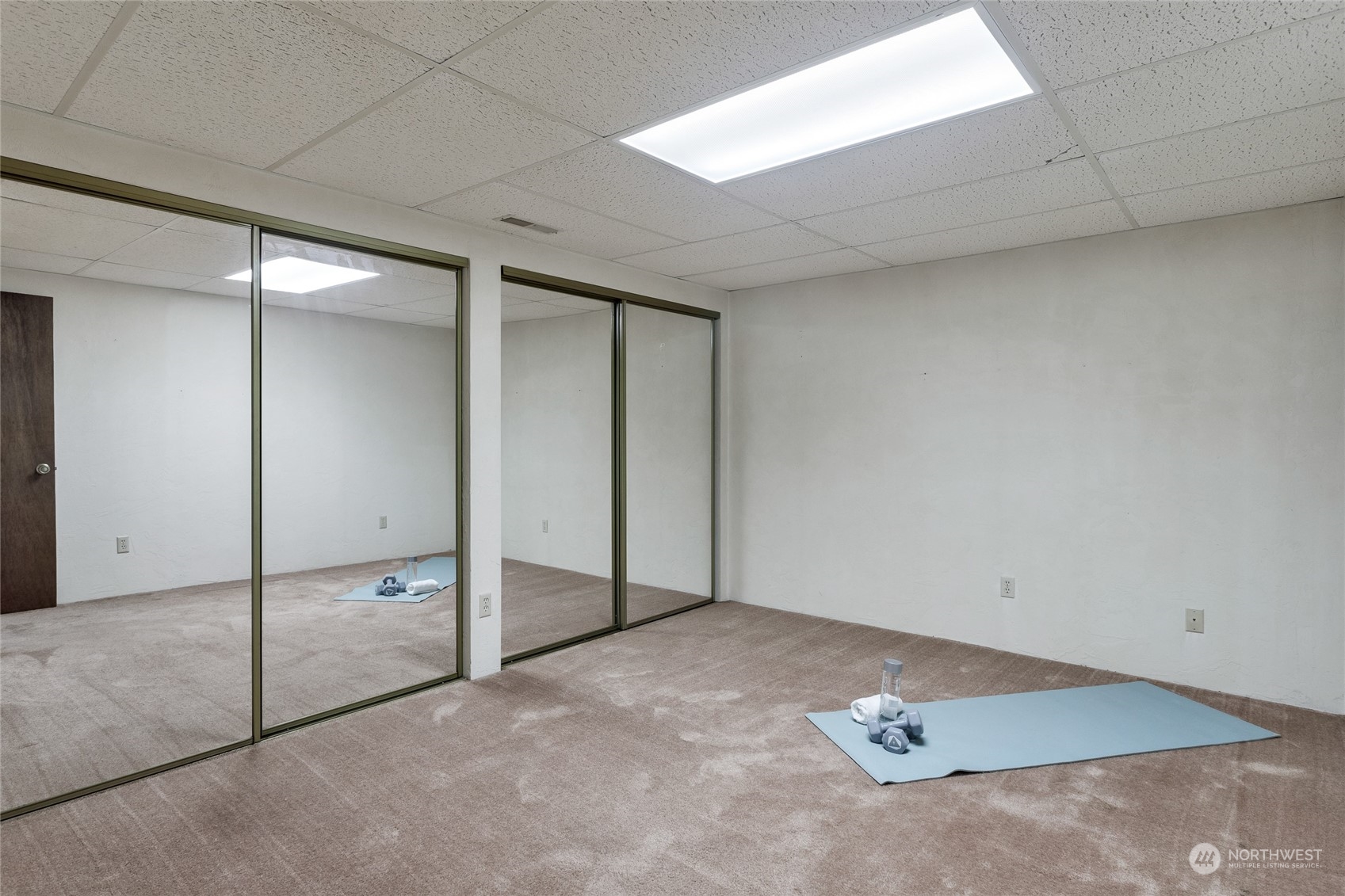 4748 NE Hendrickson Road