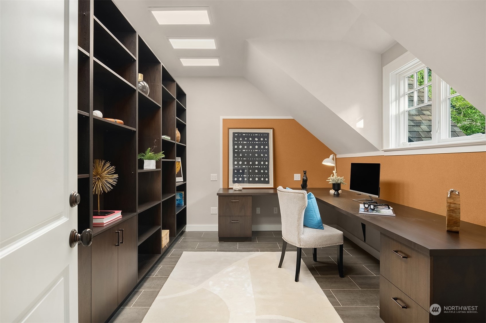 11162 NE Country Club Road