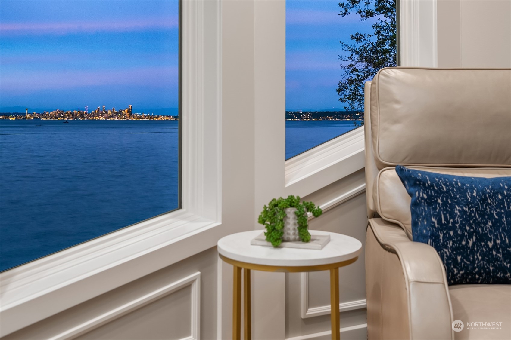 11162 NE Country Club Road