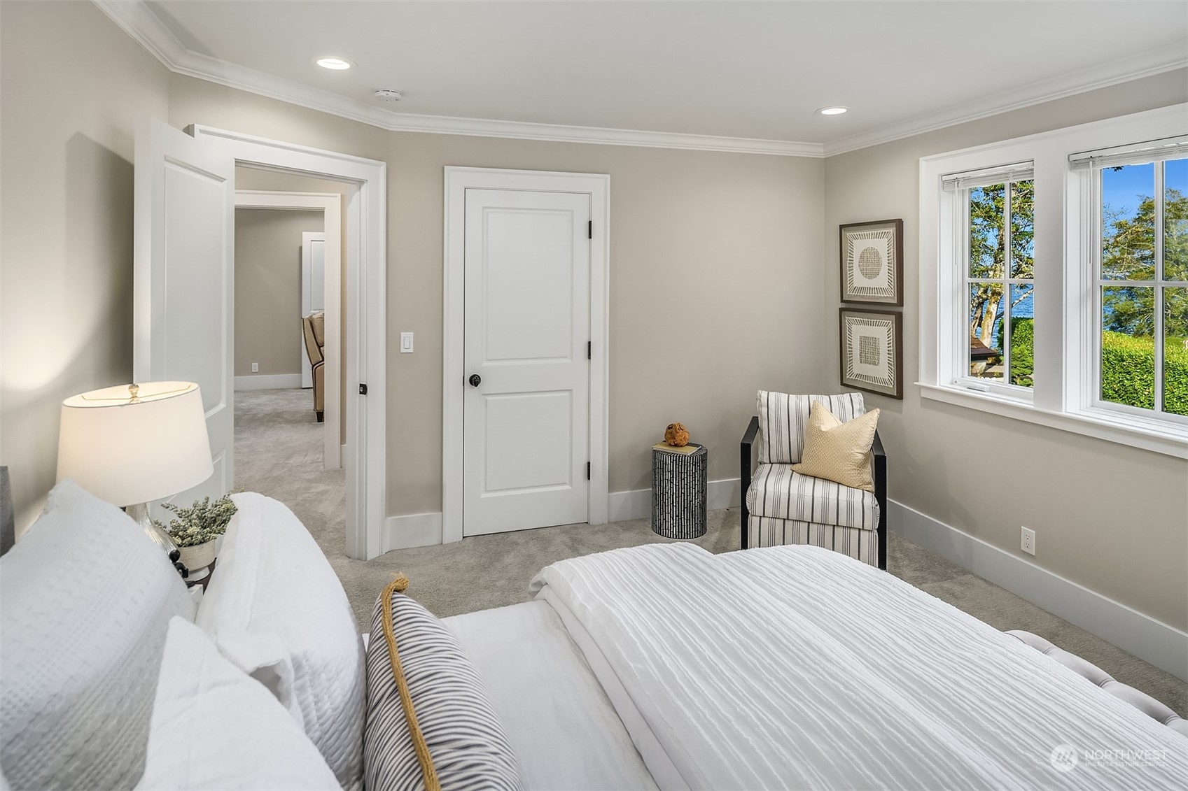 11162 NE Country Club Road