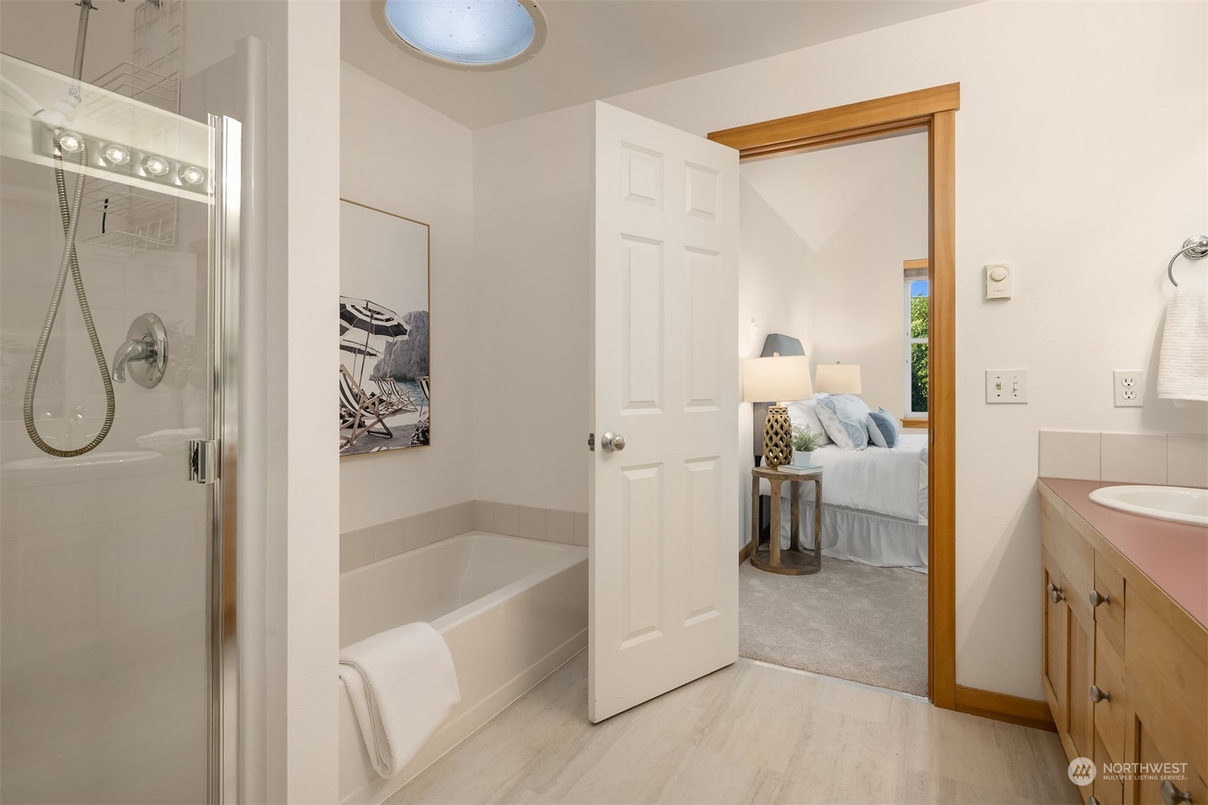 731 Madison Avenue N Unit: 29