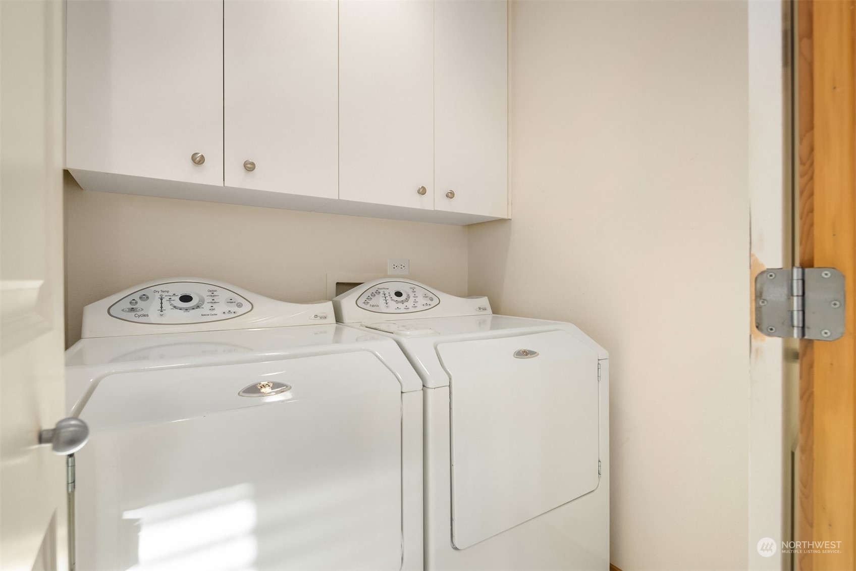 731 Madison Avenue N Unit: 29