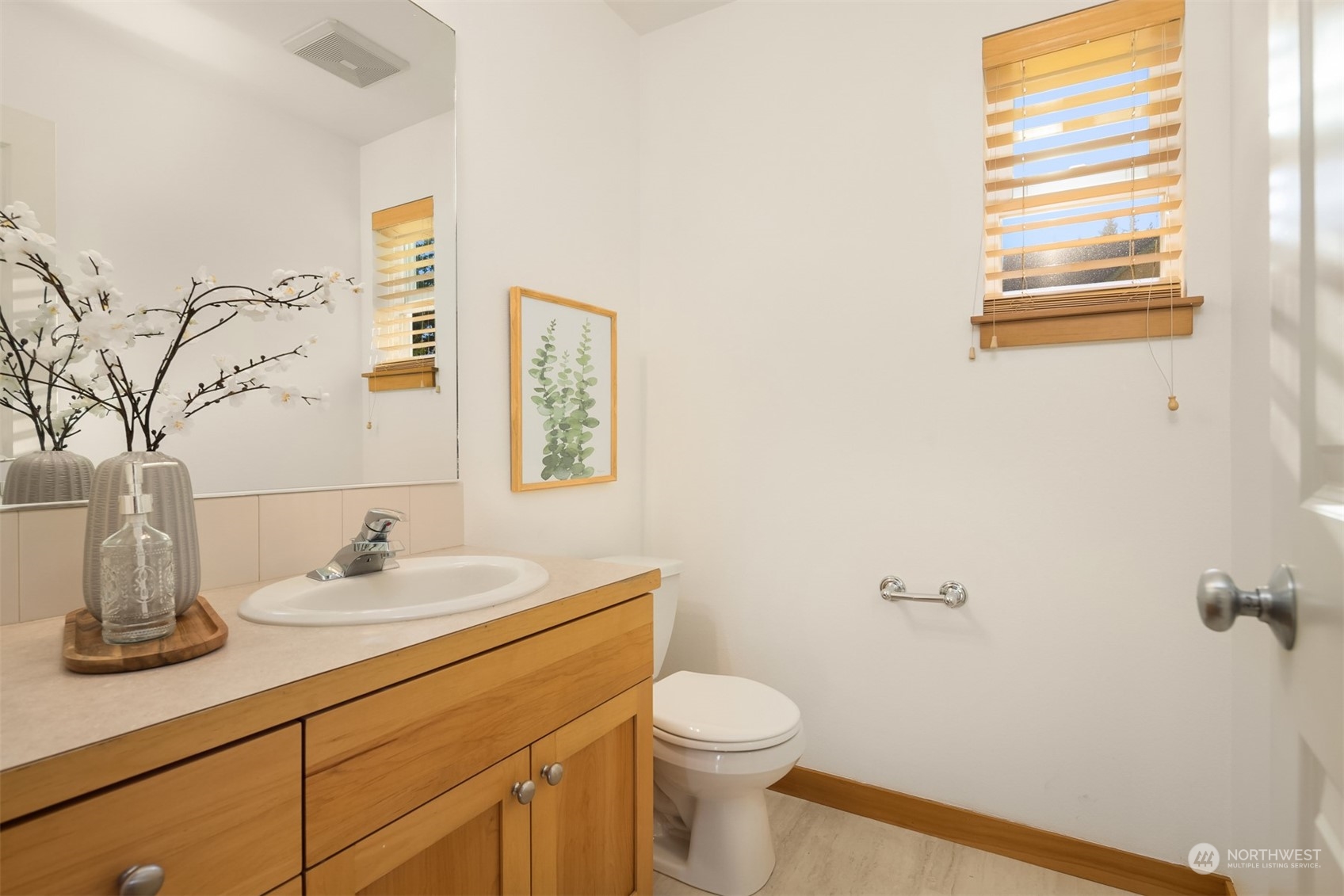 731 Madison Avenue N Unit: 29