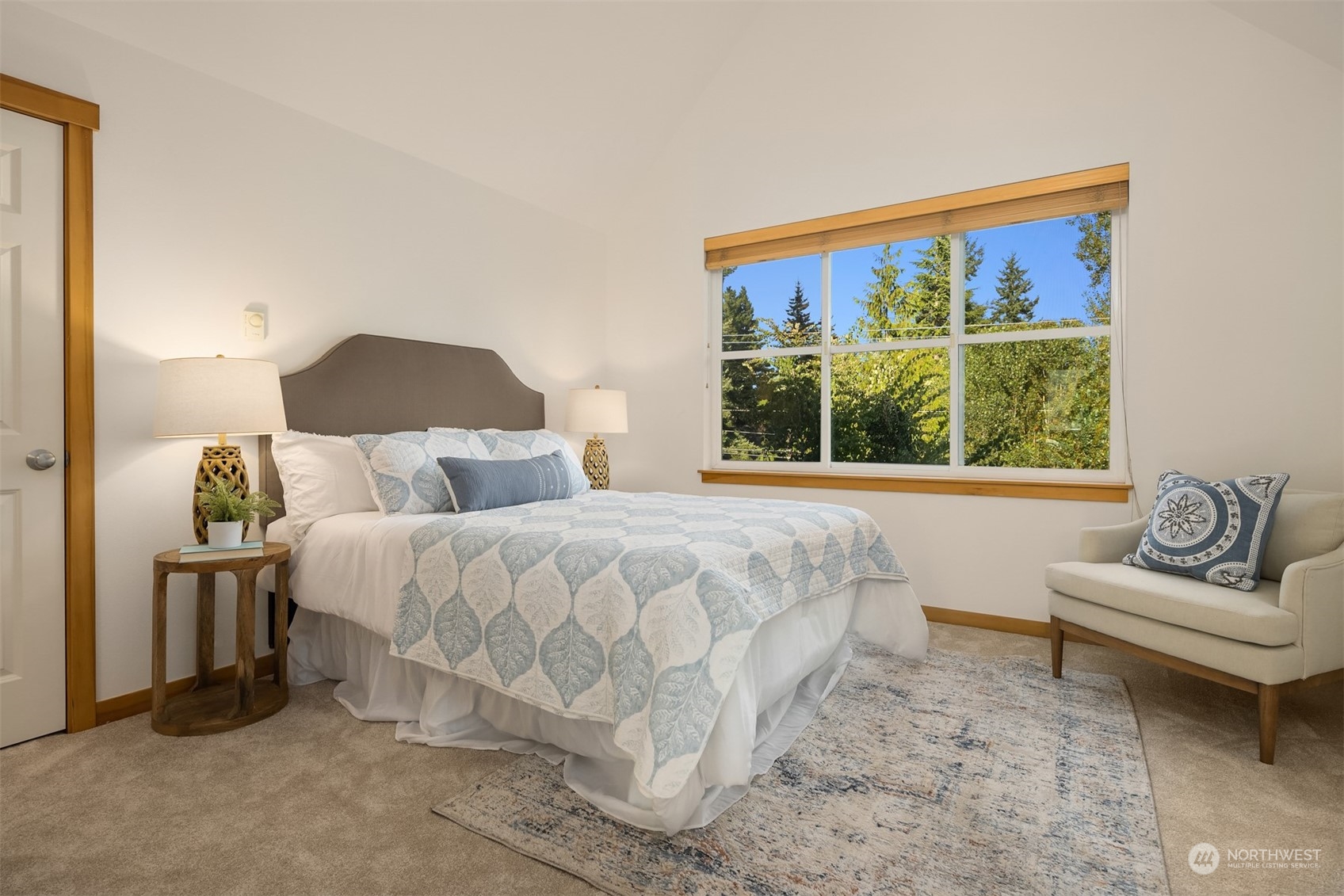 731 Madison Avenue N Unit: 29