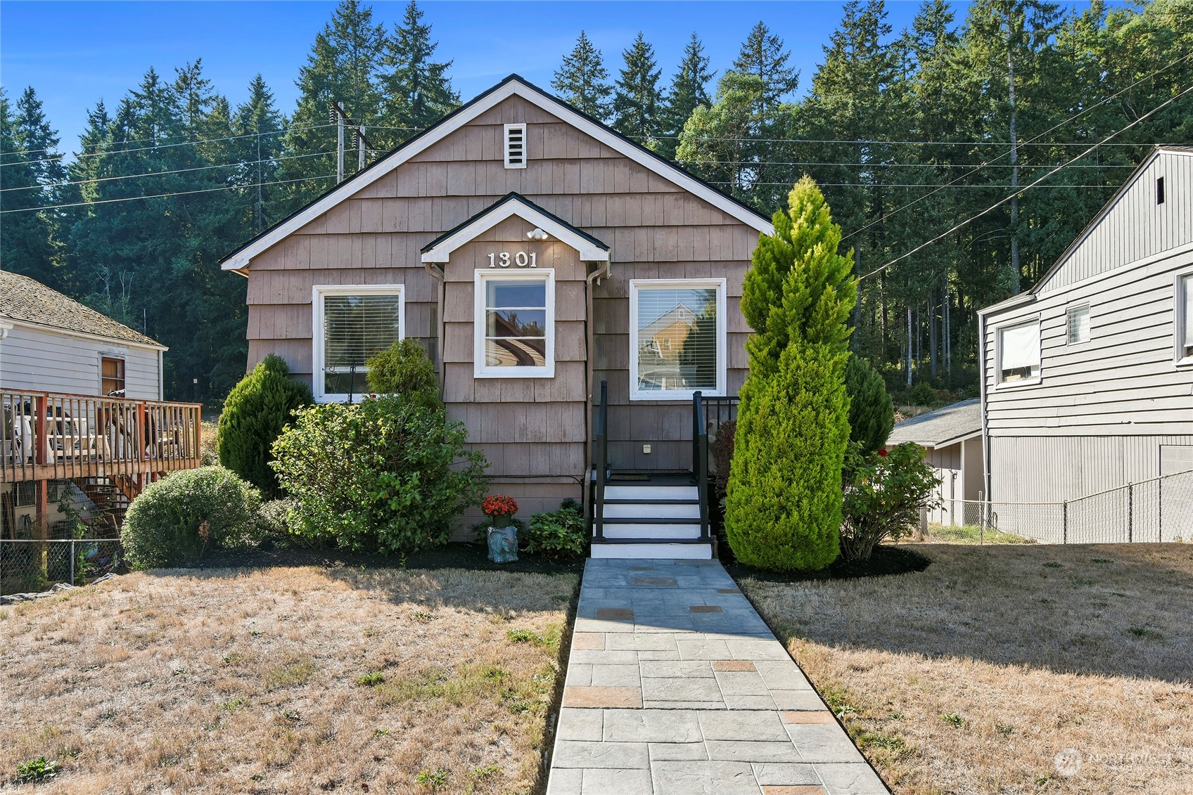 1301 Poindexter Avenue