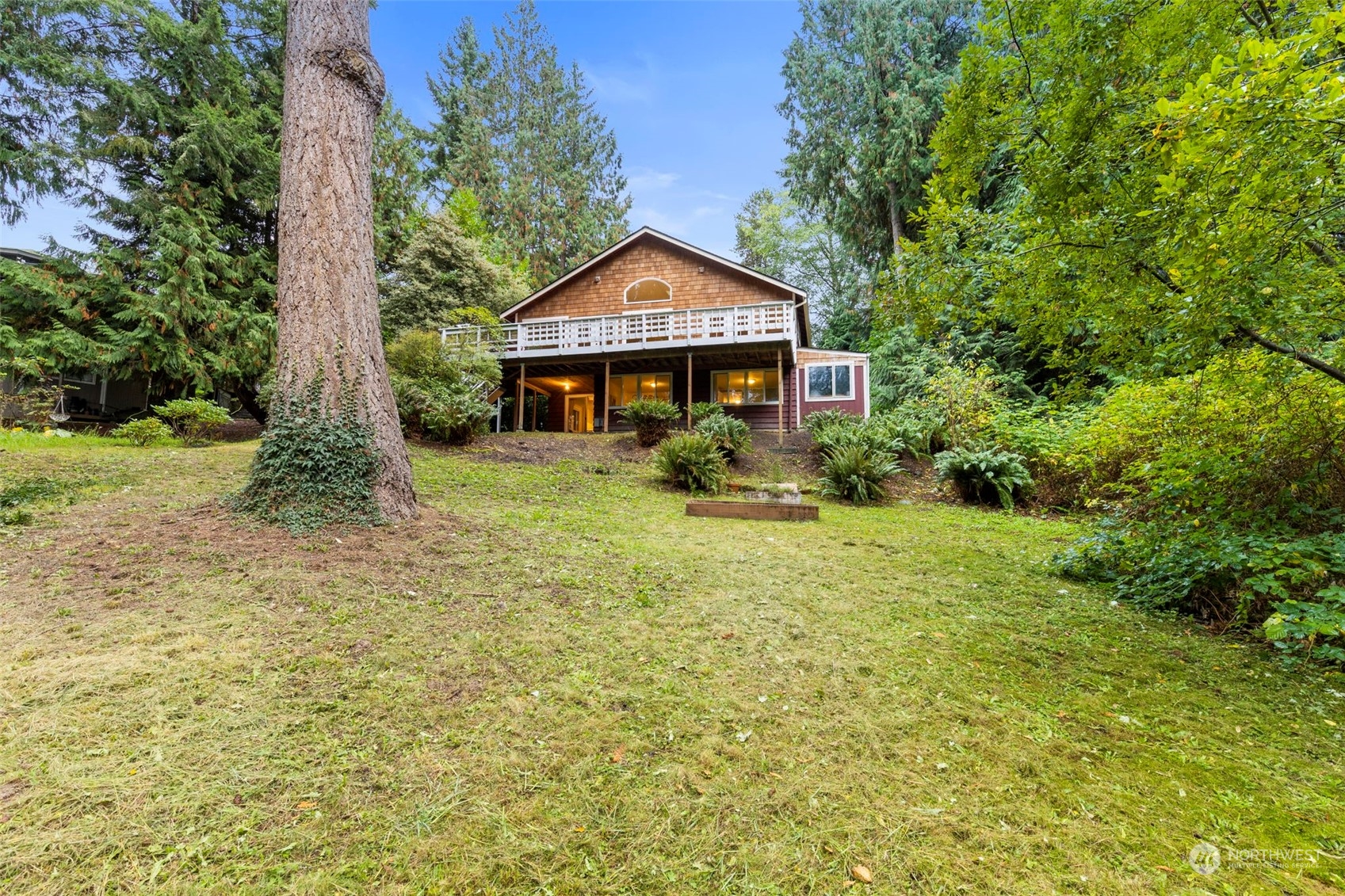 34139 Bridge View Drive NE