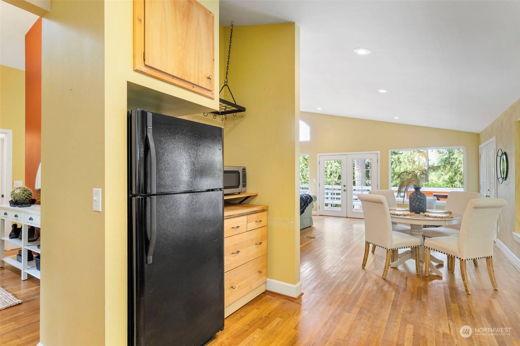 34139 Bridge View Drive NE