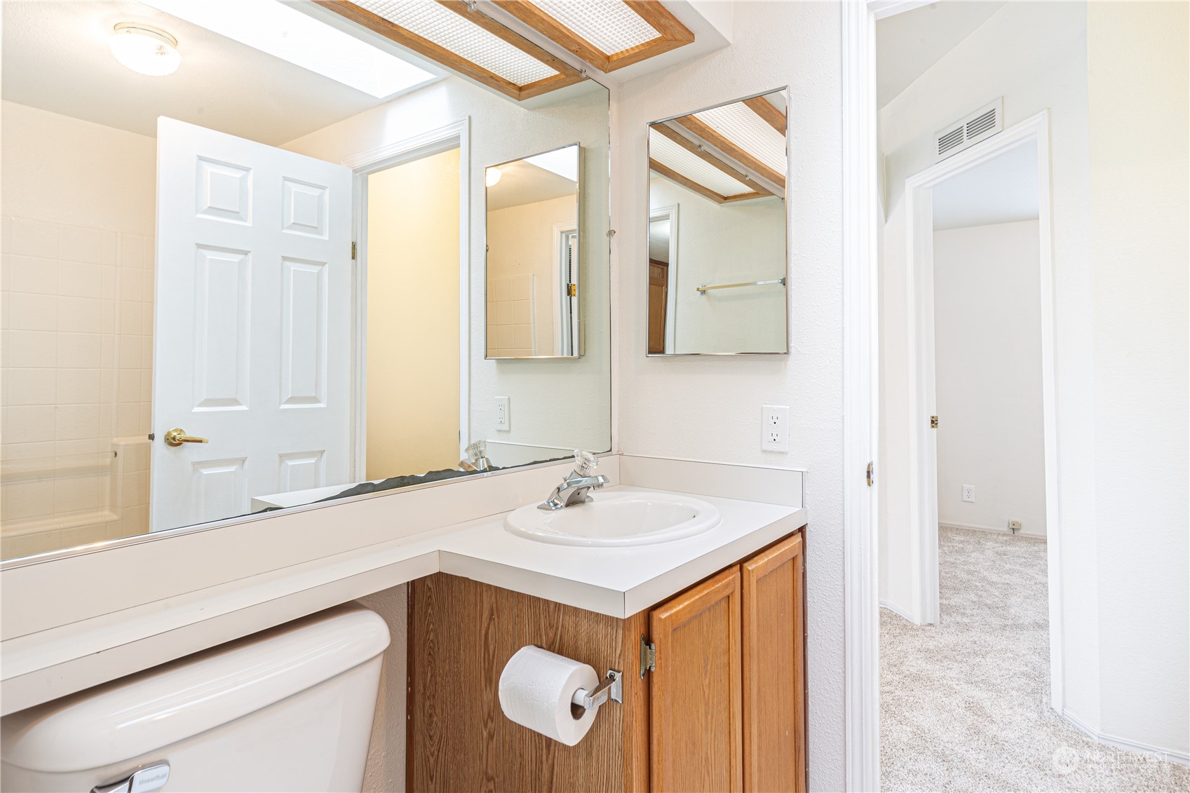 518 NW Silver Meadows Lane