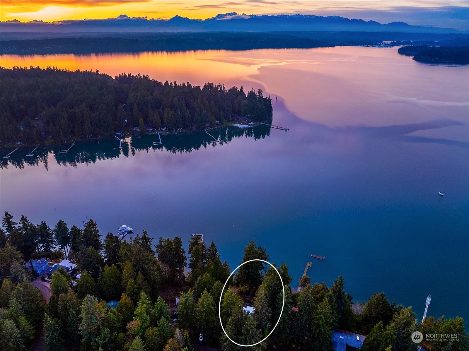 6522 NE Bayview Boulevard