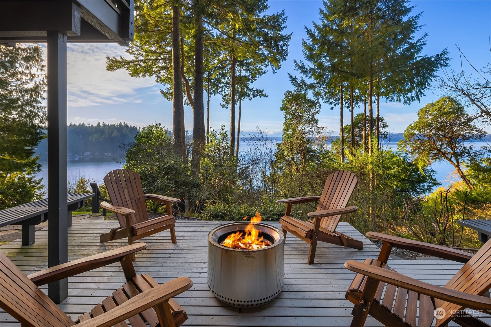 6522 NE Bayview Boulevard