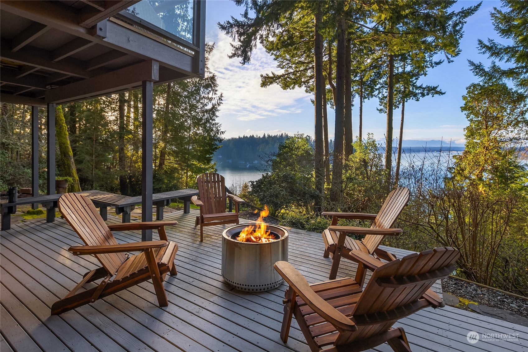 6522 NE Bayview Boulevard